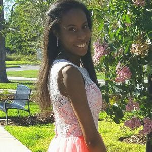 Meet your Posher, Vanessa